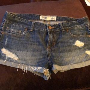 PINK Jean Short Size 6”